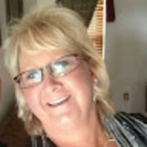 Meet your Posher, Lindy